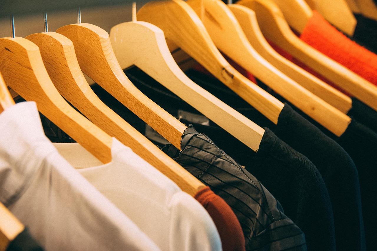 Manequim Masculino: Guia Completo para Vitrine, Loja e E-commerce com Exposição Profissional (2026)